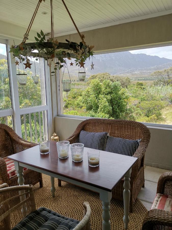 The Crowded House Pringle Bay Exterior photo